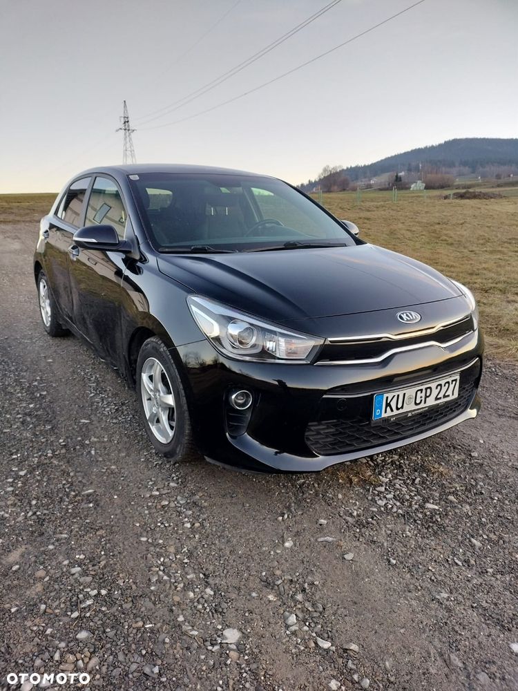 Kia Rio - 3