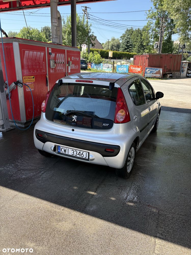 Peugeot 107 - 4