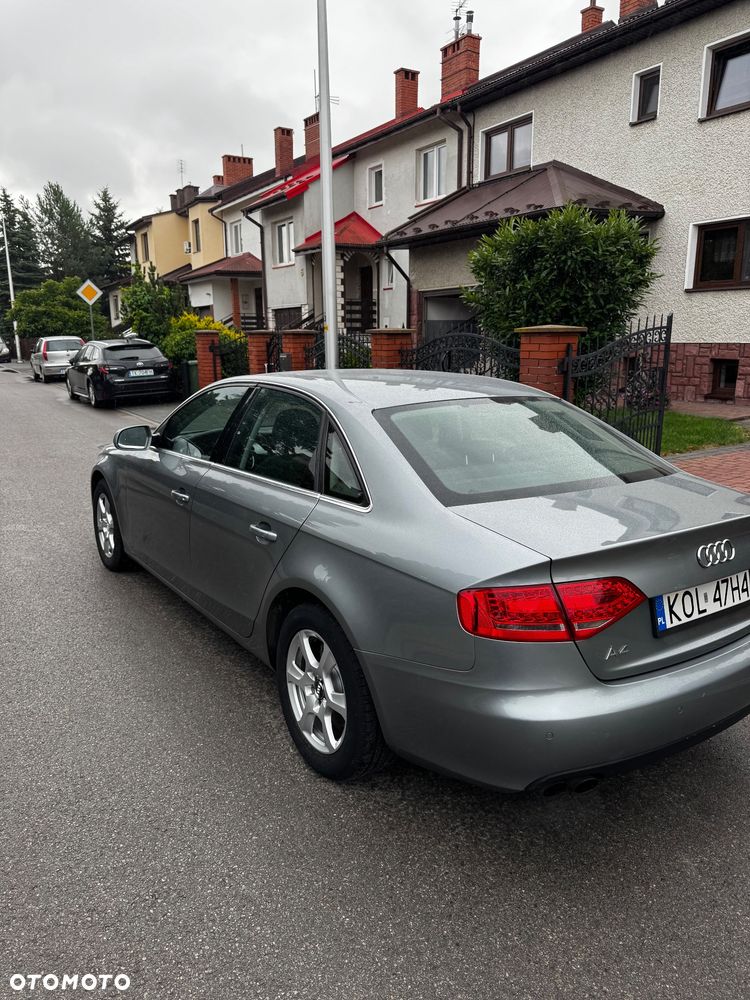 Audi A4 Limousine - 19