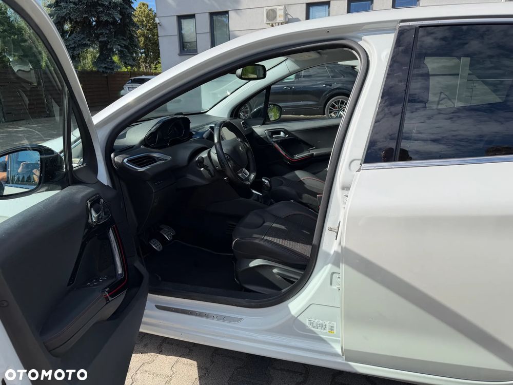 Peugeot 208 PureTech 110 Stop & Start Tech Edition - 10