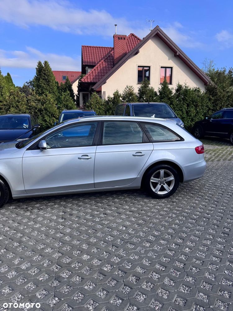 Audi A4 Avant 2.0 TDI - 11