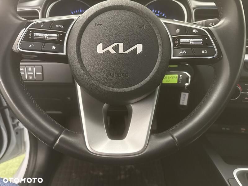 Kia Ceed 1.5 T-GDI M - 14