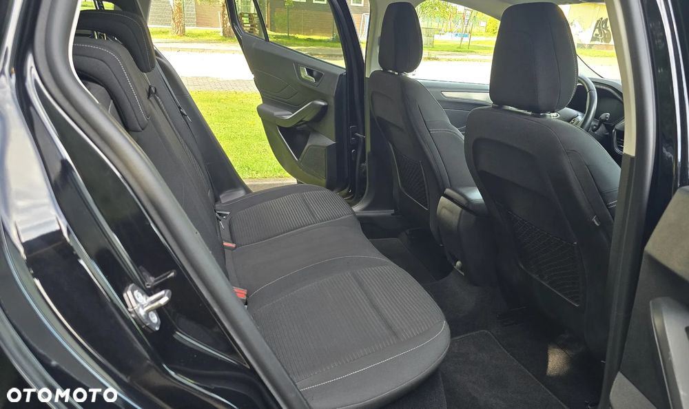 Ford Focus 2.0 EcoBlue Titanium X - 23