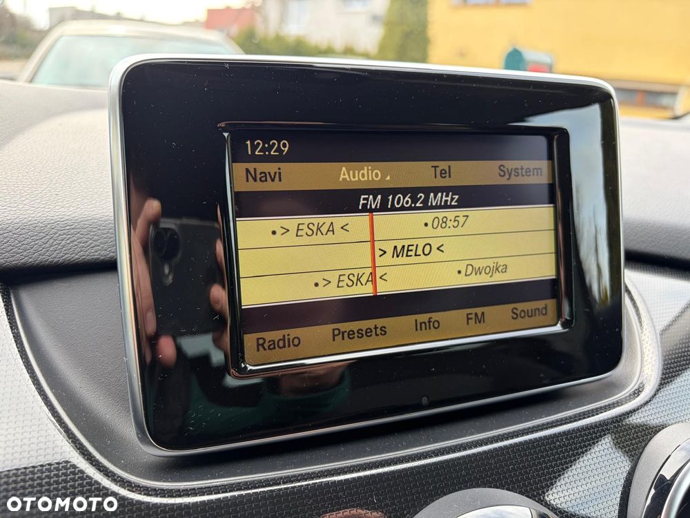 Mercedes-Benz Klasa B 180 (BlueEFFICIENCY) - 18