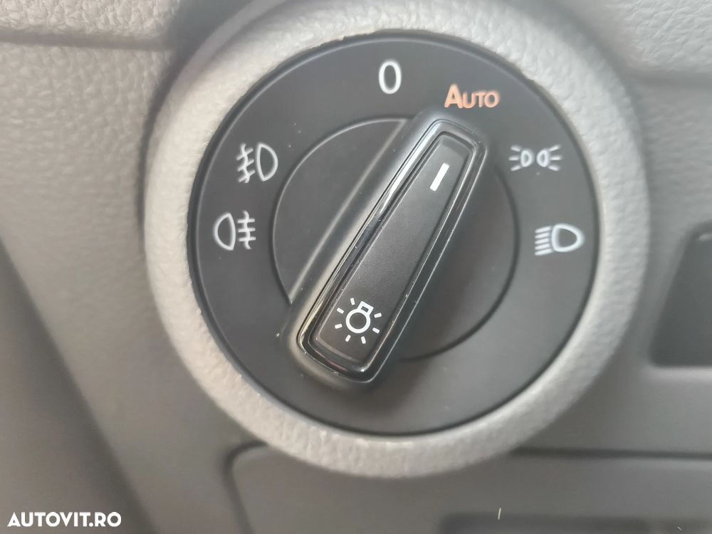 Volkswagen Transporter - 22