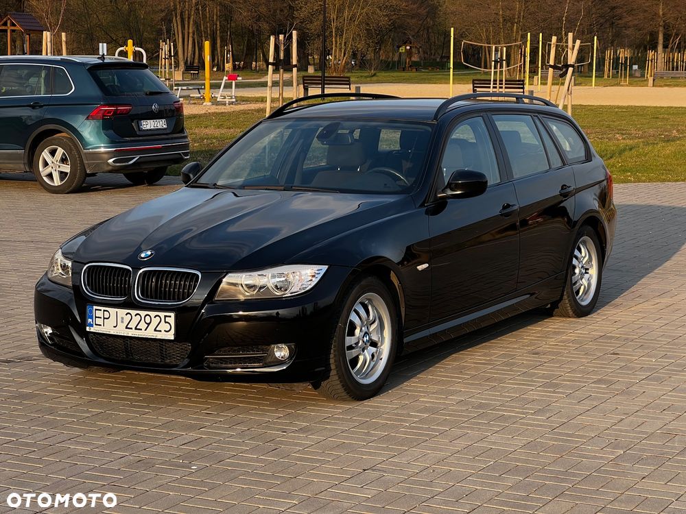 BMW Seria 3 318i Edition Sport - 2
