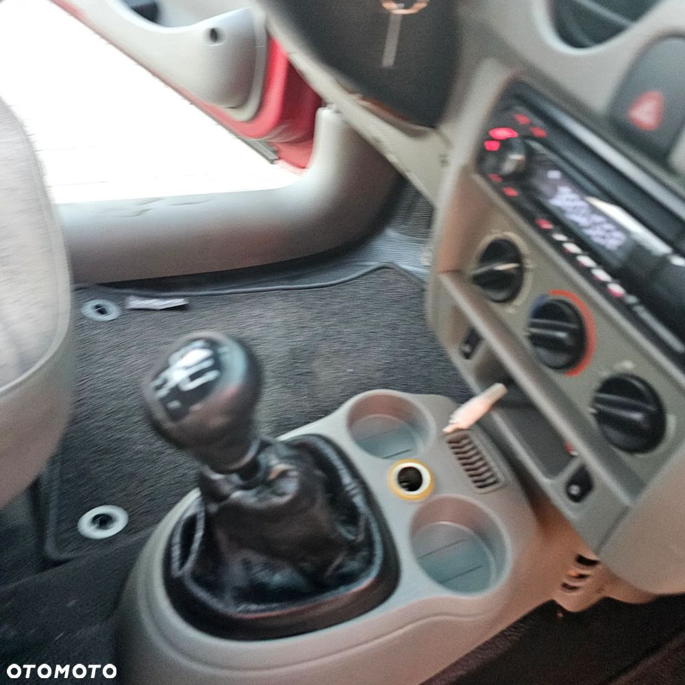 Renault Kangoo 1.2 16V 75 Campus - 18