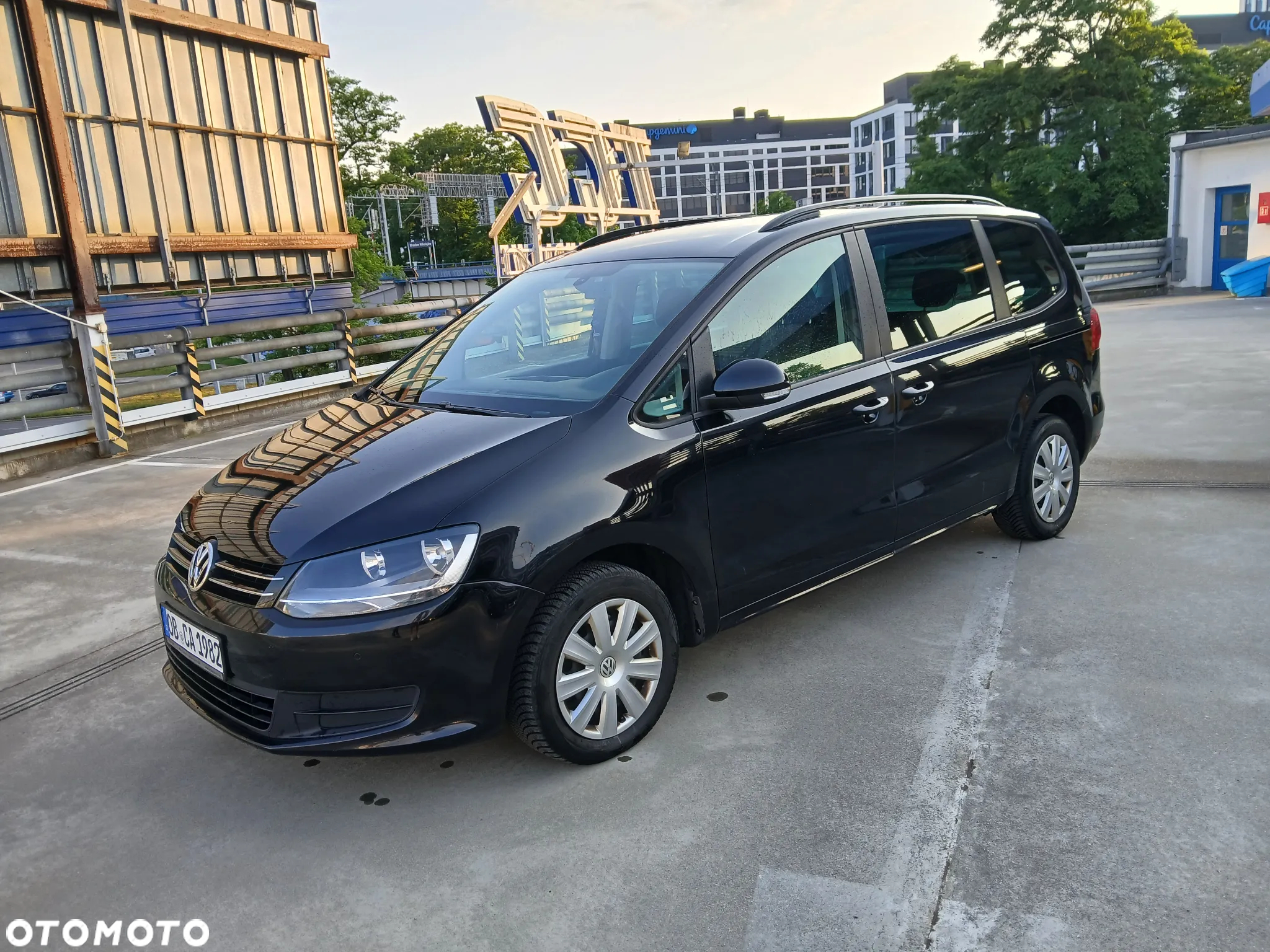 Volkswagen Sharan 2.0 TDI Blue Motion Style - 2