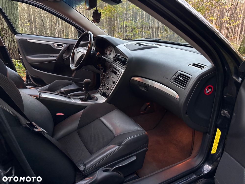 Volvo S60 2.4D5 Momentum - 18