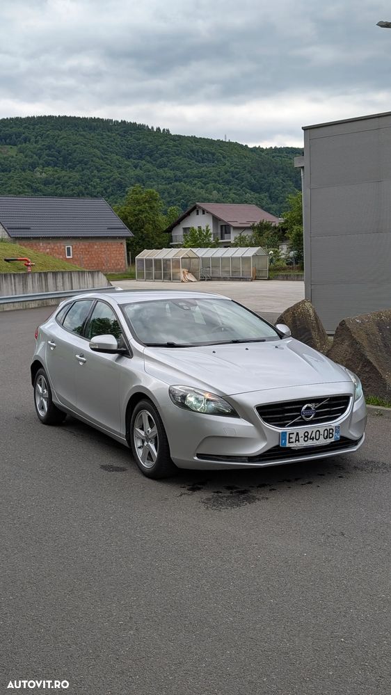 Volvo V40 D2 ECO Kinetic - 3