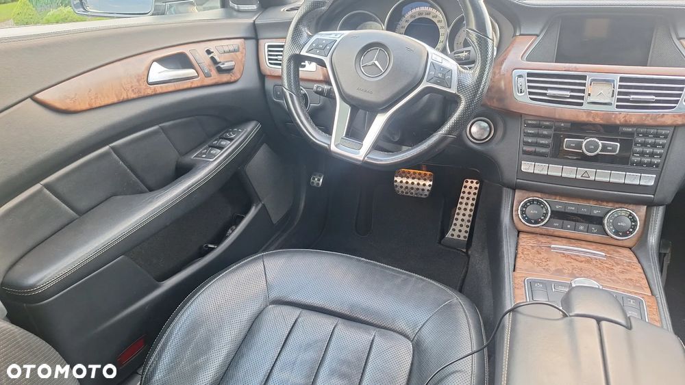 Mercedes-Benz CLS - 18