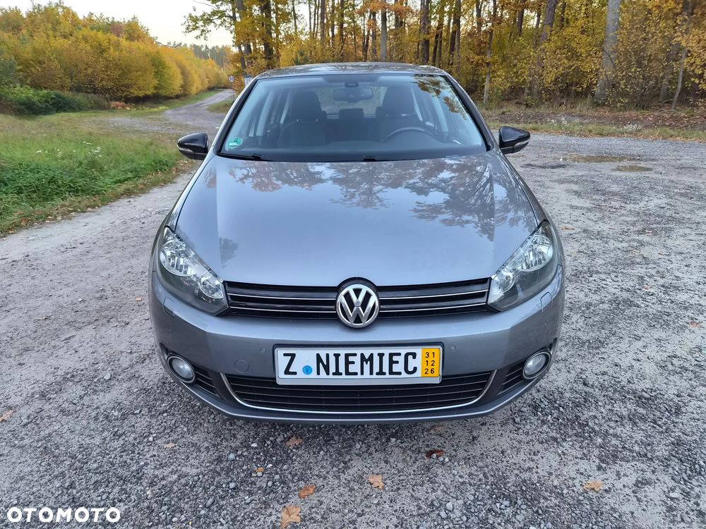 Volkswagen Golf 2011 photo 2