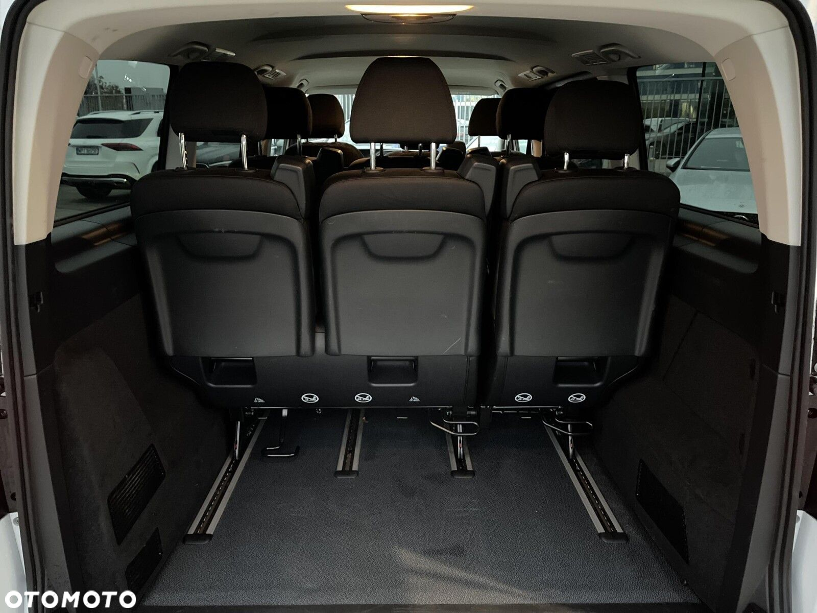 Mercedes-Benz Vito - 16