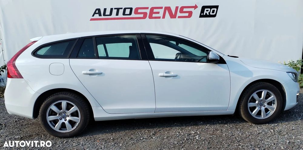 Volvo V60 D2 ECO Start-Stop Kinetic - 20