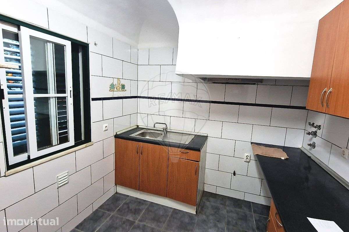 Moradia T2 para venda - Grande imagem: 4/9