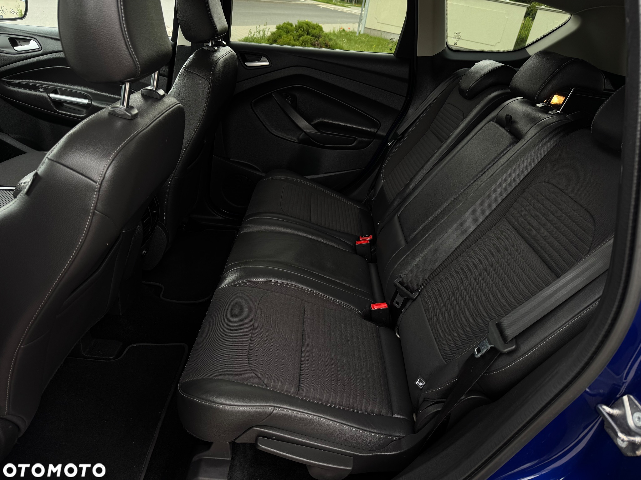 Ford Kuga 1.6 EcoBoost 2x4 Titanium - 19