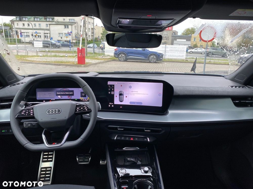 Audi Q3 Sportback - 12