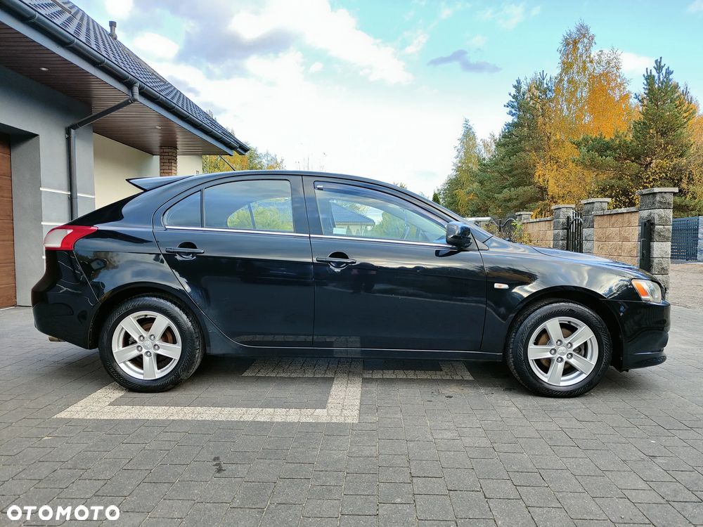 Mitsubishi Lancer 1.8 Intense - 3