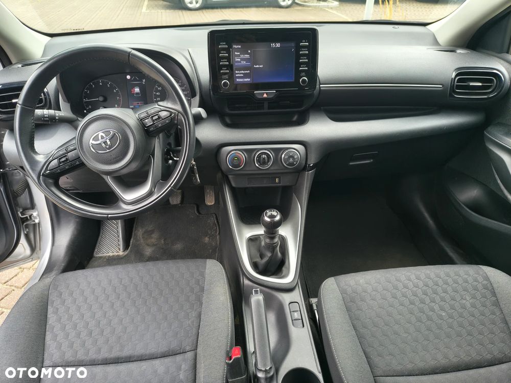Toyota Yaris 1.5 Comfort - 9