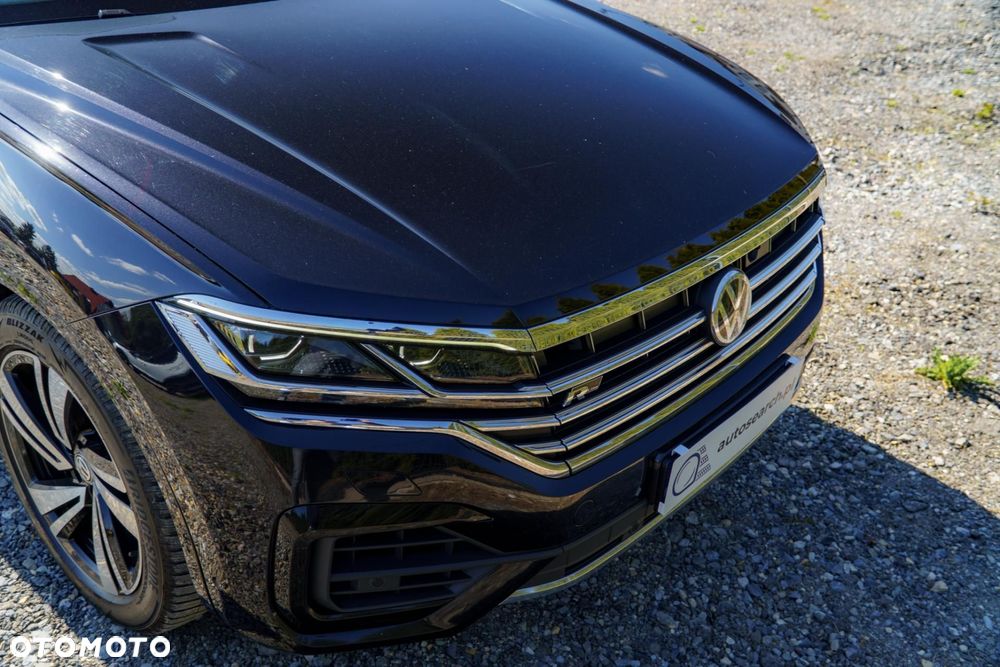 Volkswagen Touareg 3.0 V6 TFSI 4Motion R-Line - 36