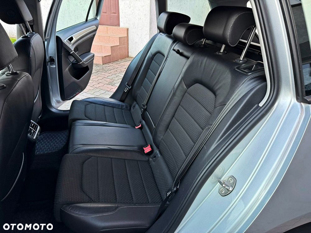 Volkswagen Golf 2.0 TDI BMT Highline DSG - 28