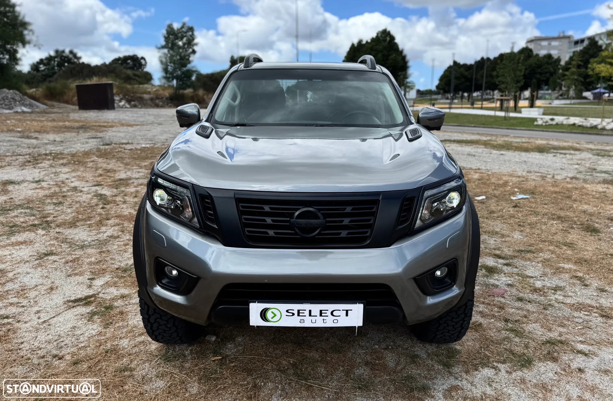 Nissan Navara 2.3 dCi CD 4WD Tekna Auto - 3