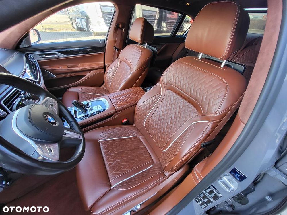 BMW Seria 7 - 9