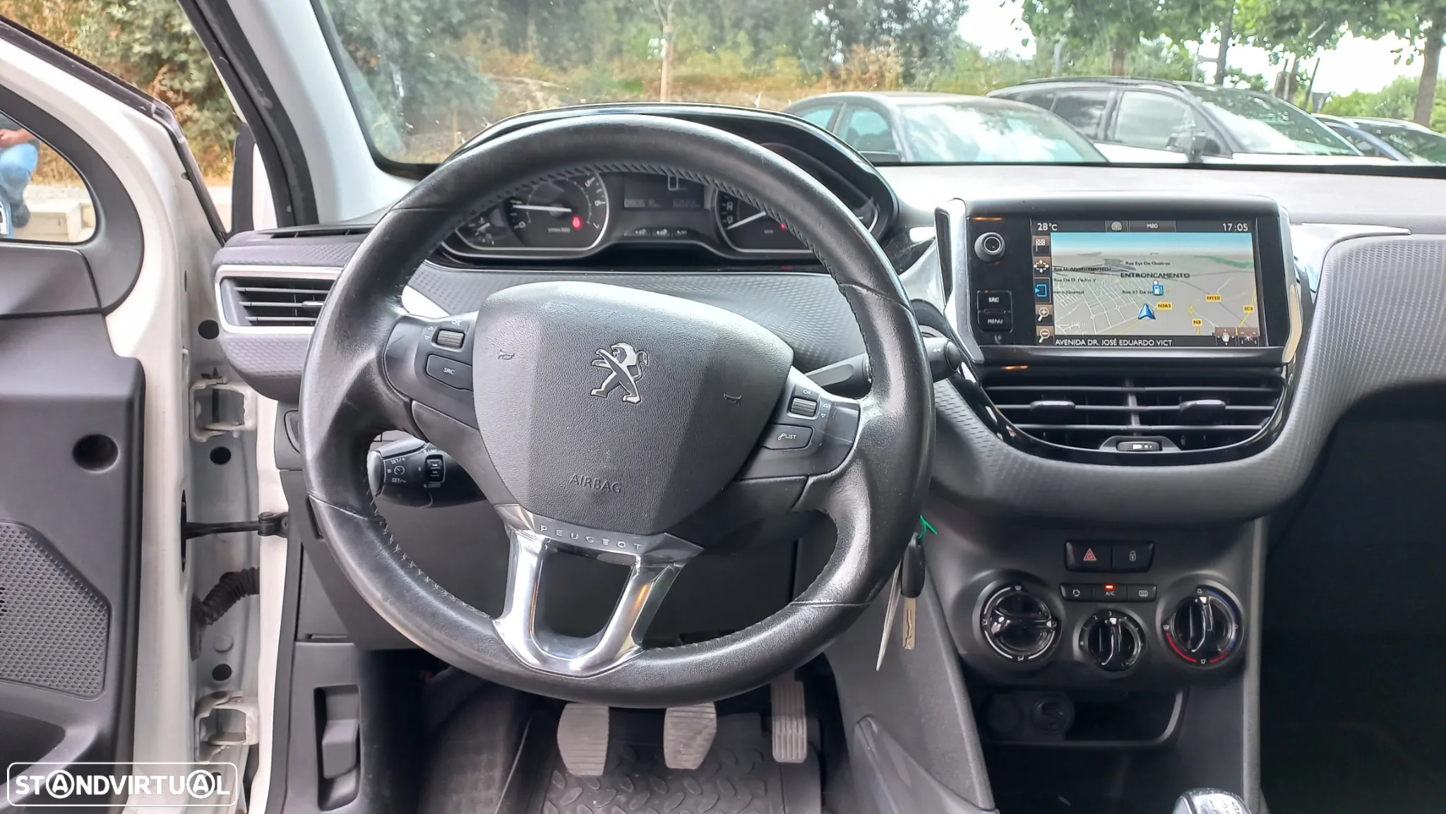Peugeot 2008 1.2 PureTech Style - 5