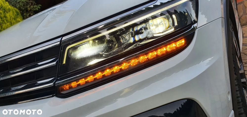 Volkswagen Tiguan 2.0 TDI SCR R-Line - 28