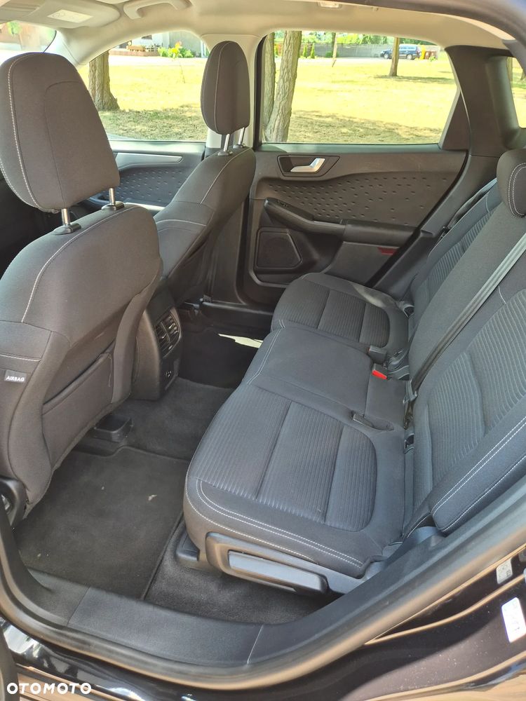 Ford Kuga 2.0 EcoBlue mHEV FWD Titanium - 11