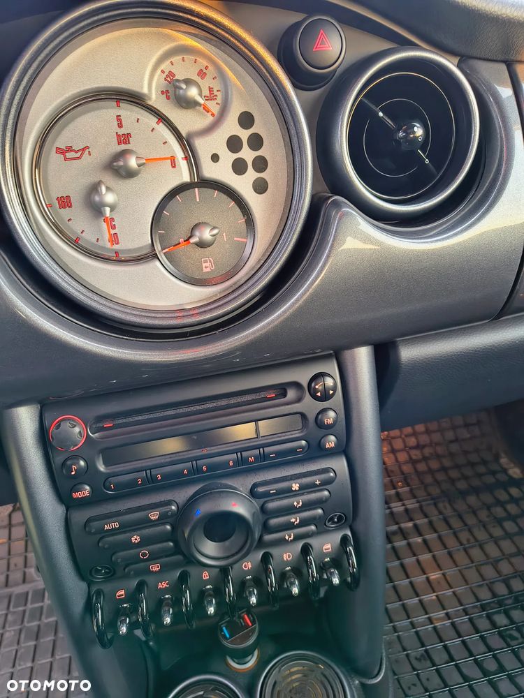 MINI Cooper Standard - 8
