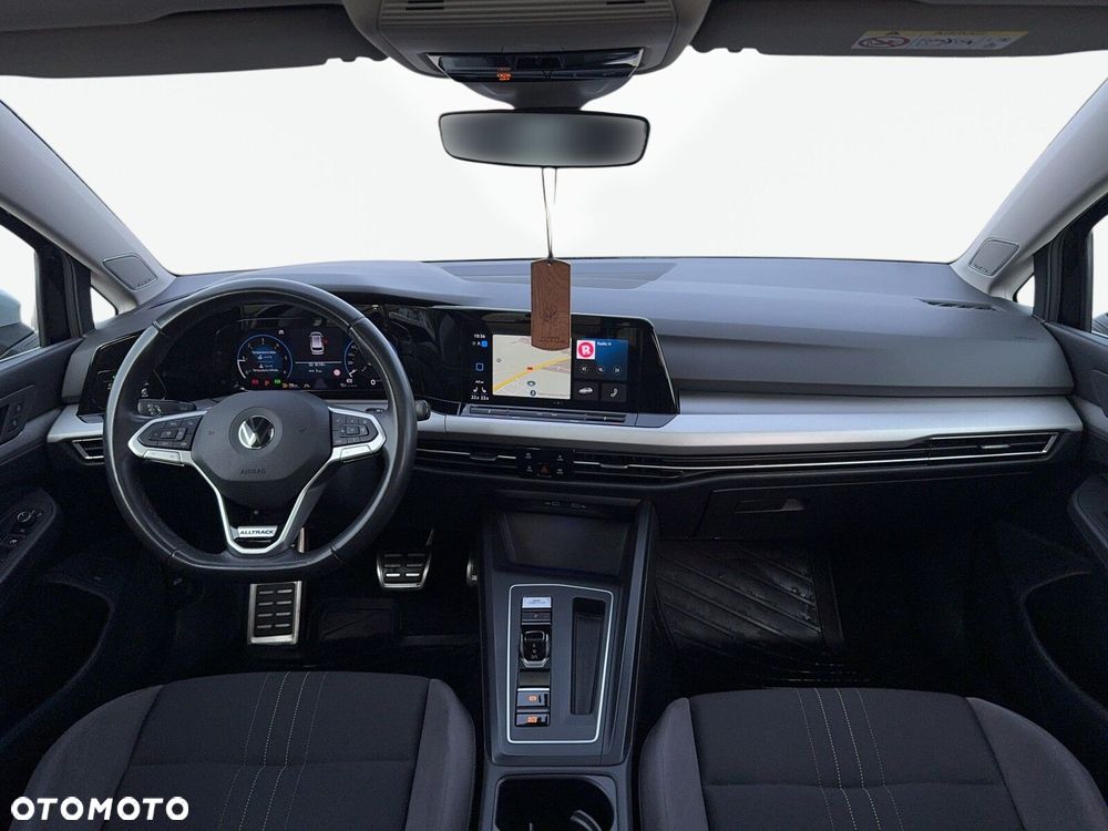 Volkswagen Golf - 16