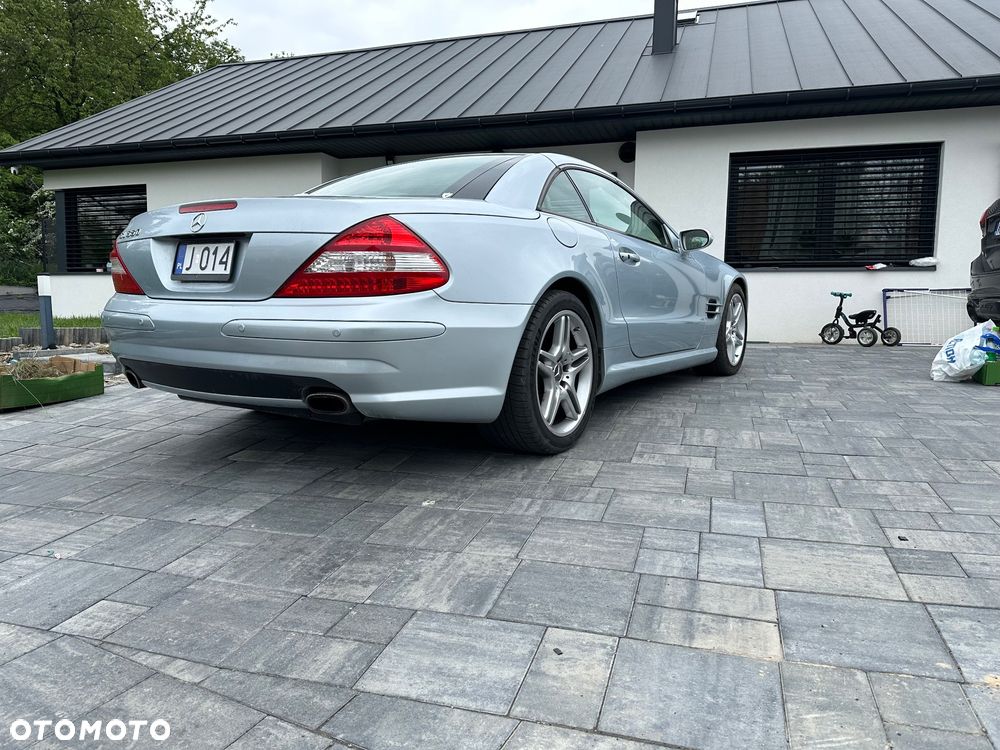 Mercedes-Benz SL - 8