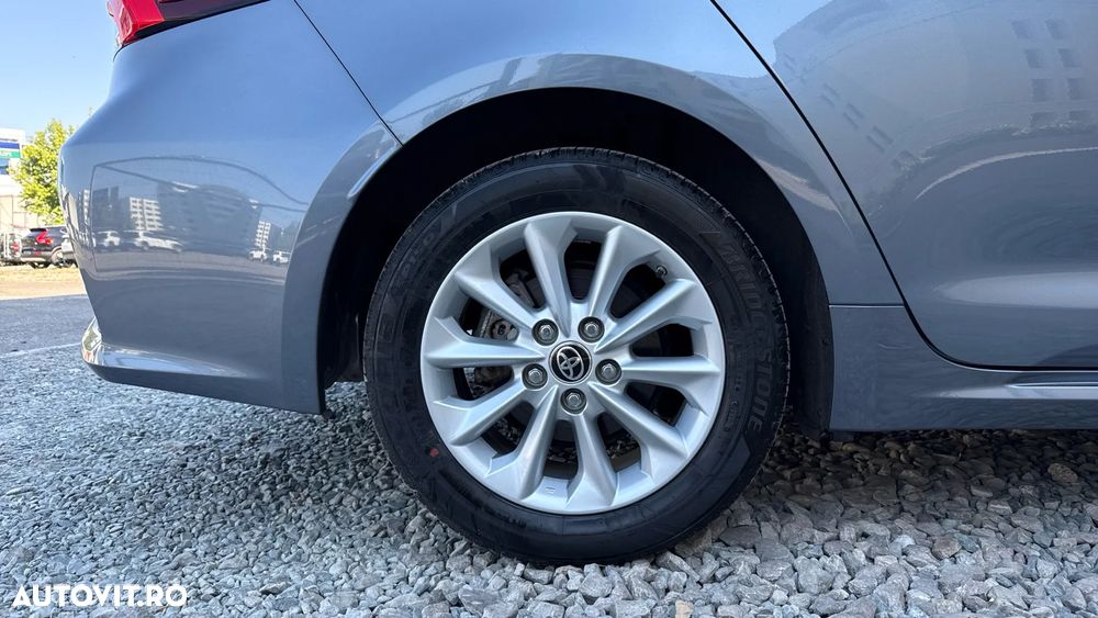 Toyota Corolla 1.8 HSD Dynamic - 10