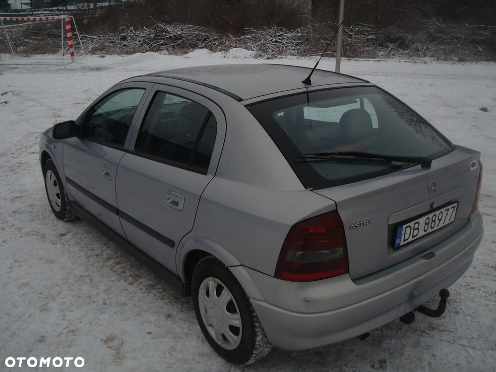Opel Astra 1.6 Edition - 14