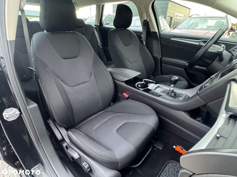 Ford Mondeo 1.6 TDCi Start-Stopp Titanium - 29