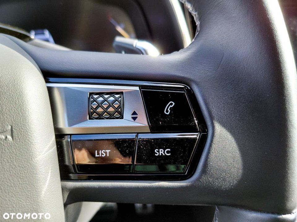 DS Automobiles DS 7 Crossback - 16