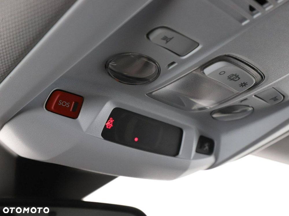 Peugeot 3008 BlueHDi 130 Stop & Start EAT8 Allure Business-Paket - 40