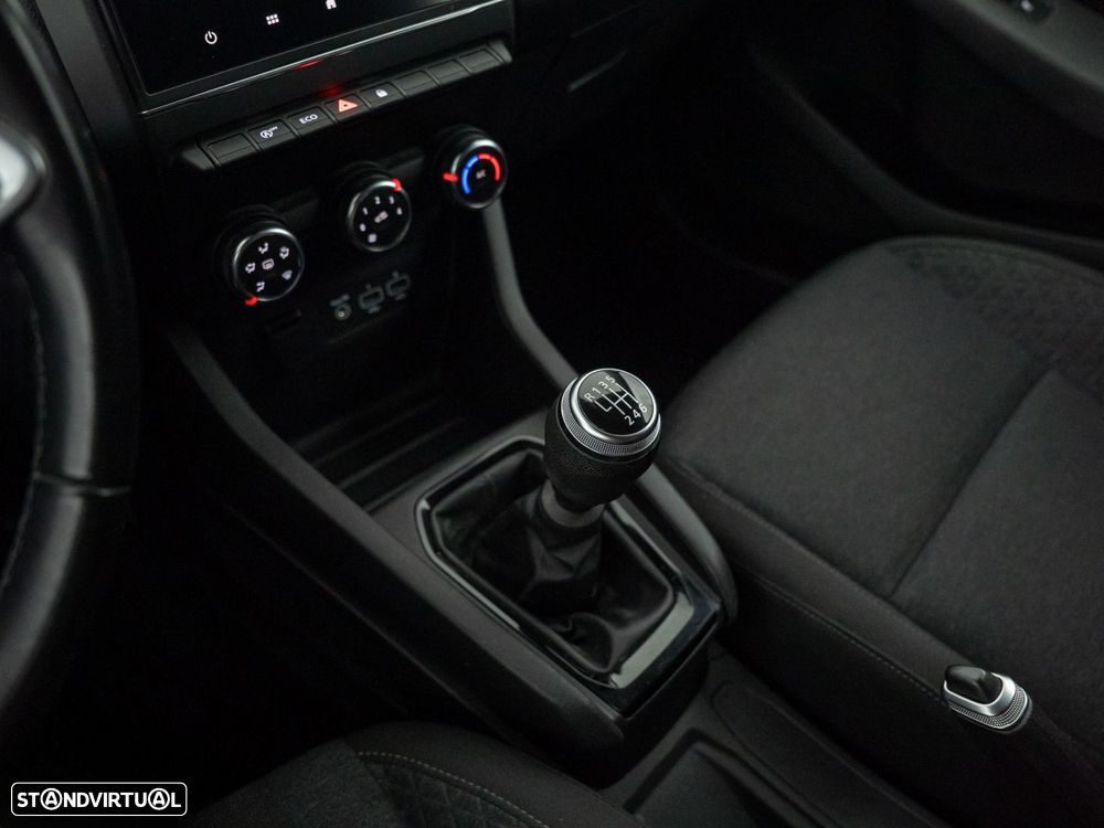 Renault Clio 1.0 TCe Equilibre - 22