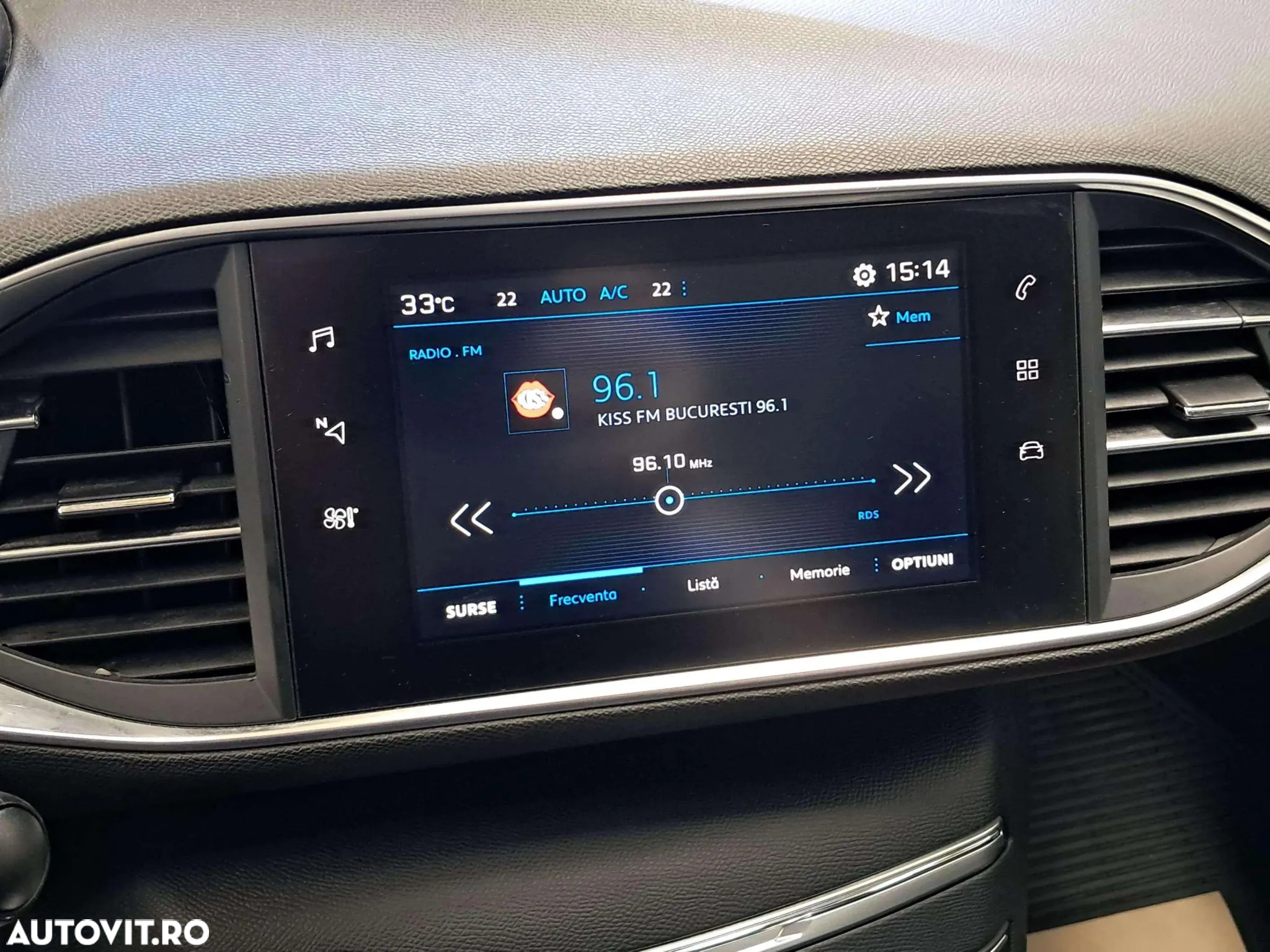 Peugeot 308 1.2 L PureTech Turbo Active - 14