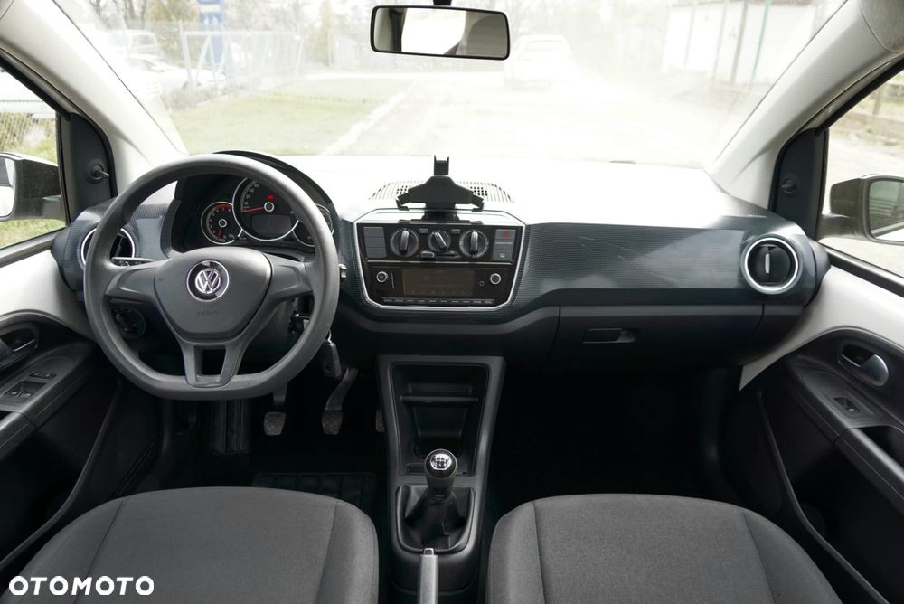 Volkswagen up! - 36