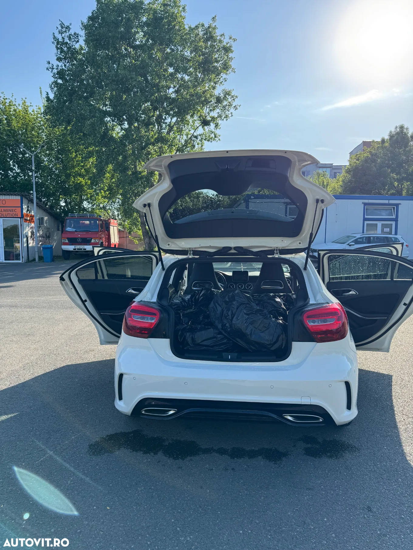 Mercedes-Benz A 220 d 7G-DCT AMG Line - 15