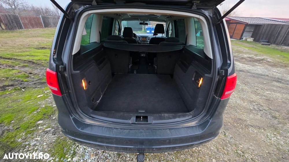 Volkswagen Sharan 2.0 TDI DSG BlueMotion Technology Highline - 19