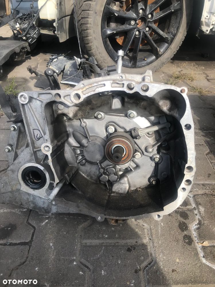 skrzynia biegow RENAULT CLIO 4 IV 1.2  JH3343