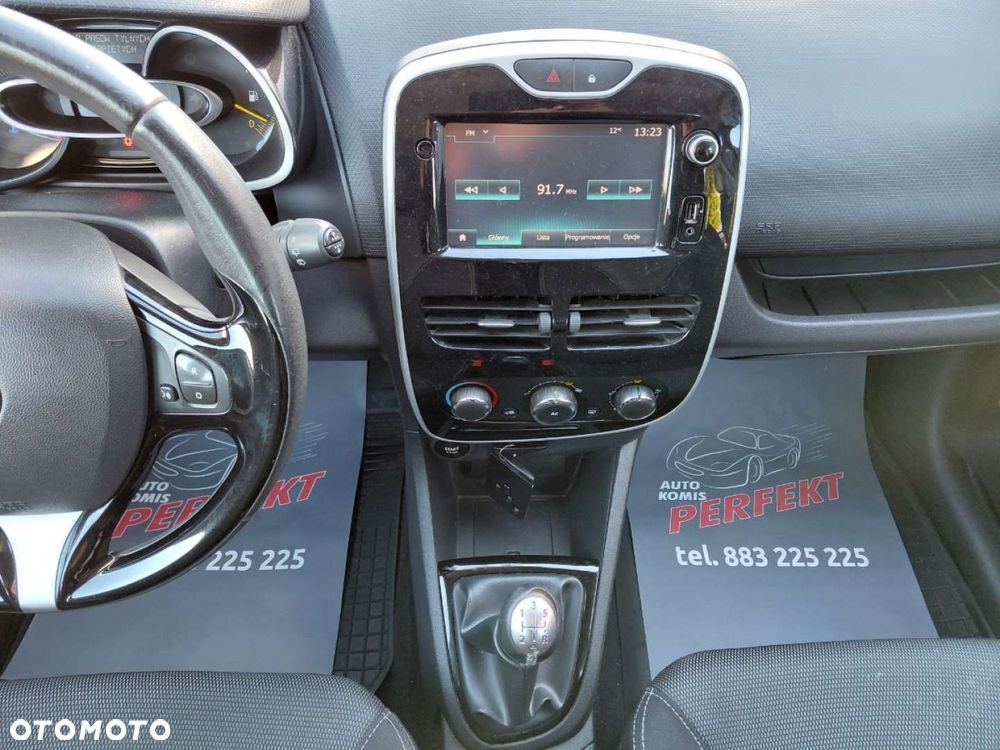Renault Clio - 18