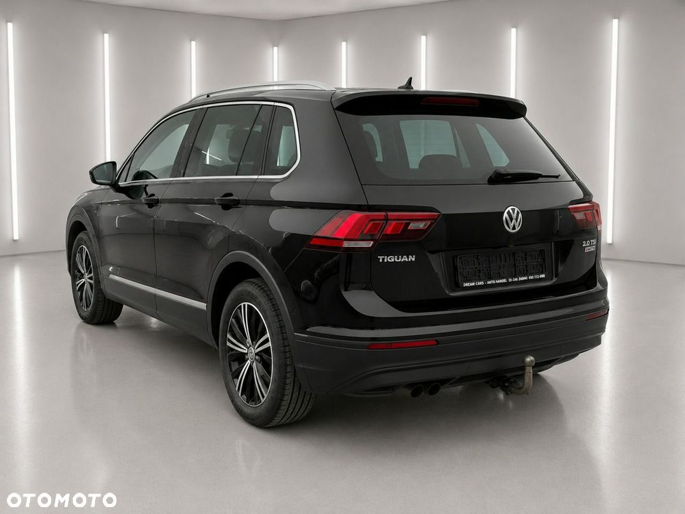 Volkswagen Tiguan - 6