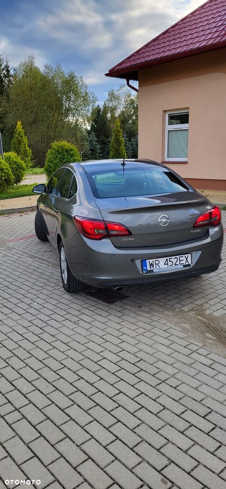 Opel Astra - 5
