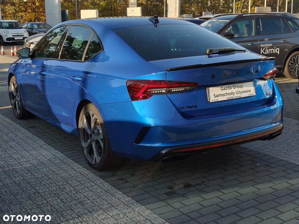 Skoda Octavia 2.0 TSI RS DSG - 4