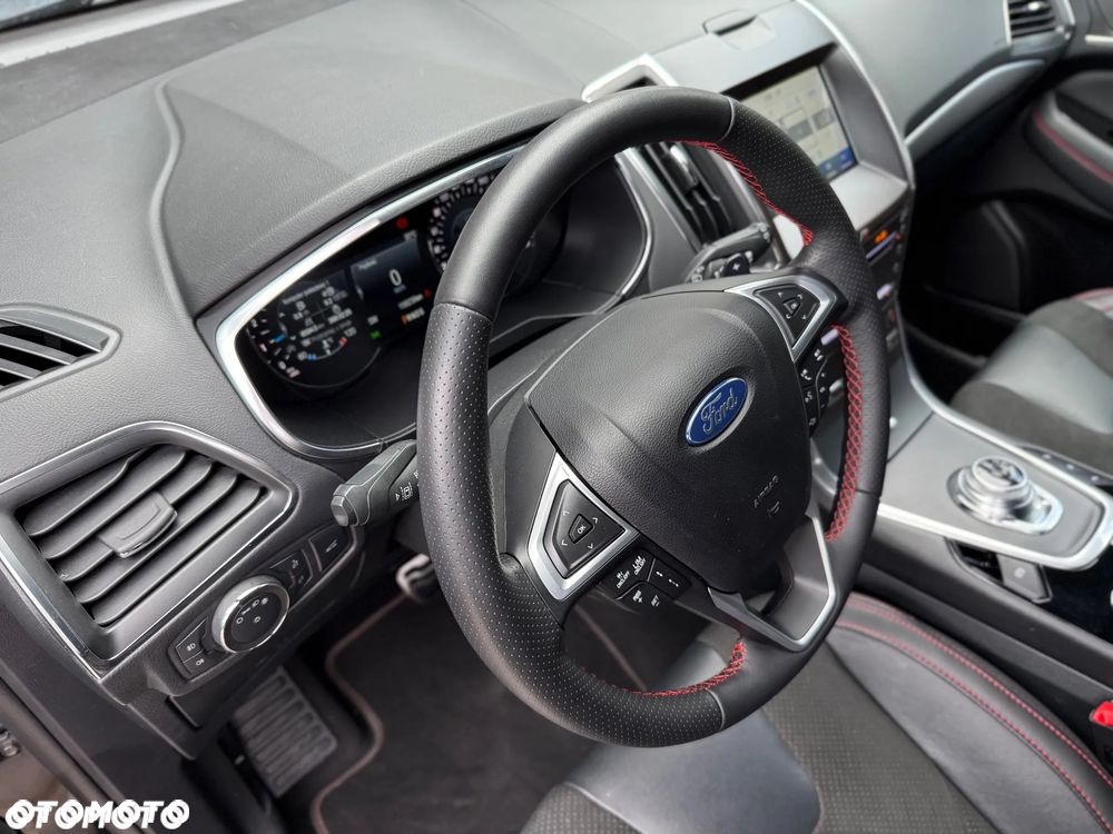 Ford S-Max 2022