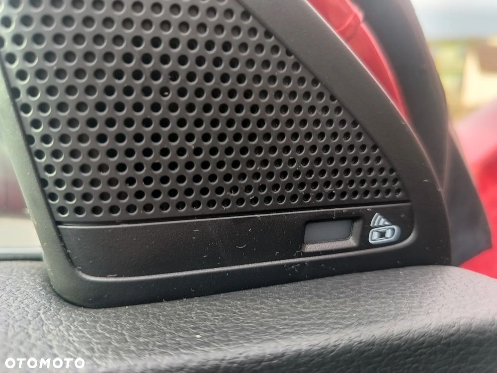 MG HS 1.5 T-GDI Exclusive - 28